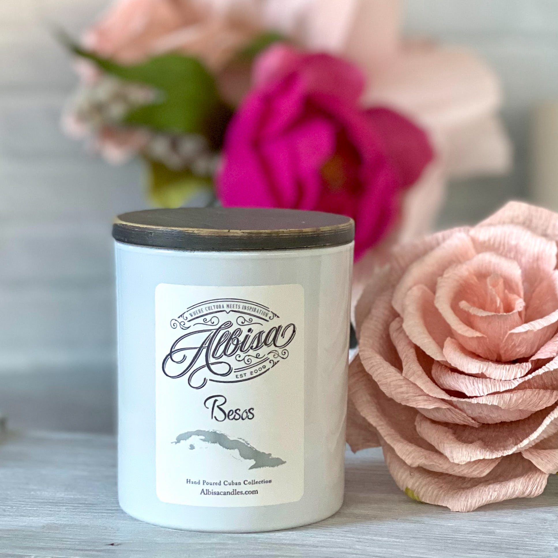 Besos Candle by Albisa Candles
